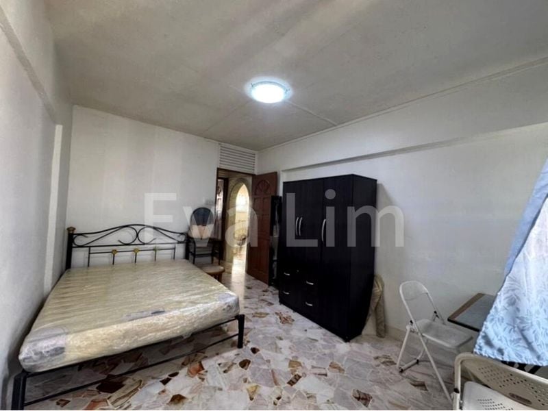 Common Room (HDB) for Rent in  924 Tampines Street 91 - Image 4
