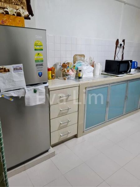 Common Room (HDB) for Rent in  924 Tampines Street 91 - Image 7