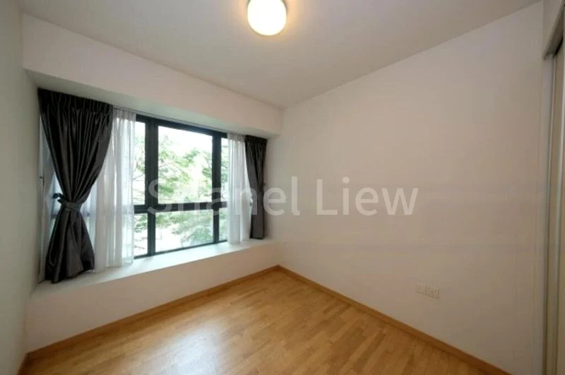 3 Bed Condo for Rent in  The Gale - Image 8