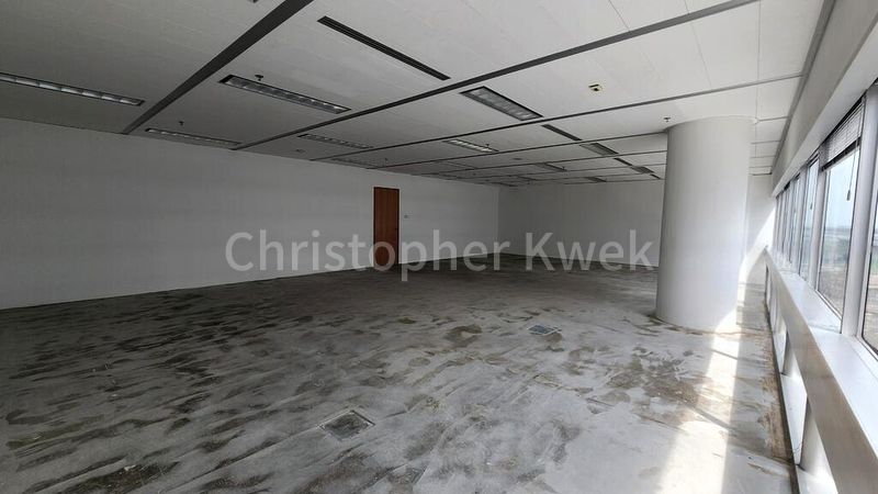 Office for Rent: Gateway East - Image 2