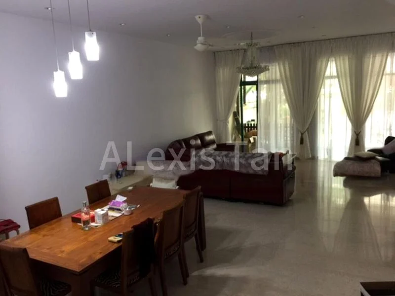 Common Room (Landed) for Rent in  Lakeside Grove - Image 5