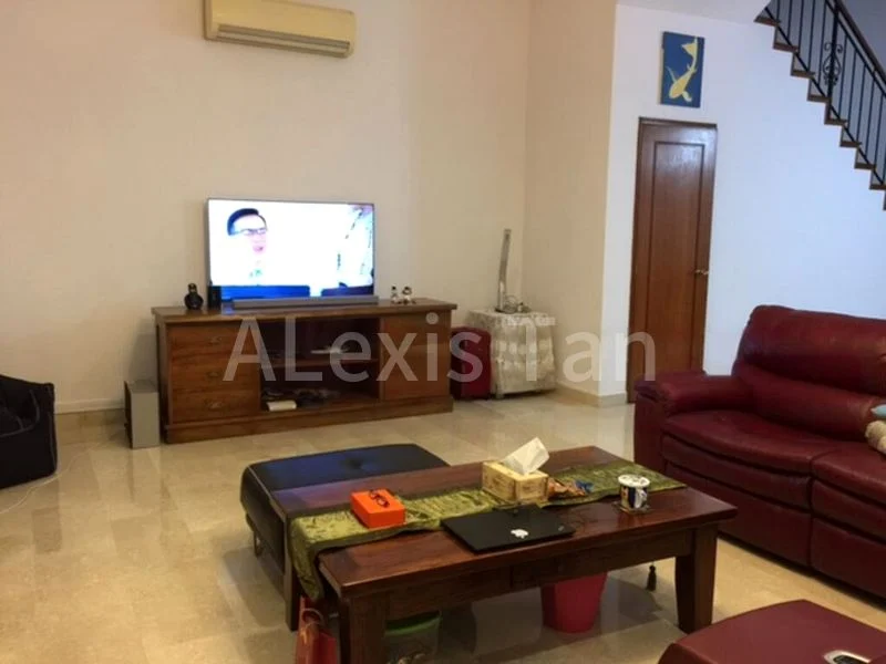 Common Room (Landed) for Rent in  Lakeside Grove - Image 3