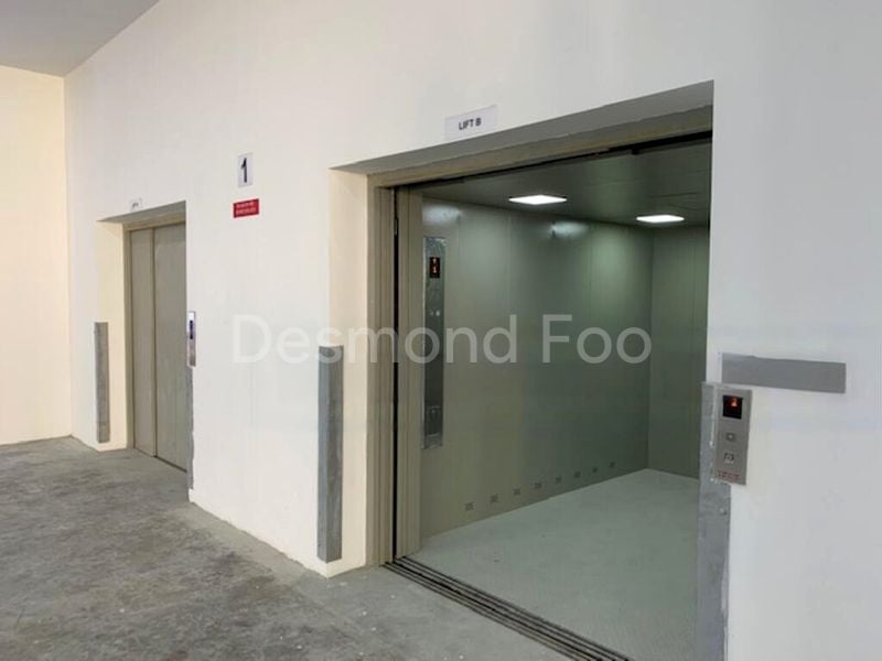 Warehouse for Rent: 7m-high warehouse near Expo MRT. - Image 1