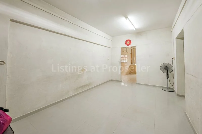 3 Room (3S) HDB for Sale in 146 Potong Pasir Avenue 1 - Image 4