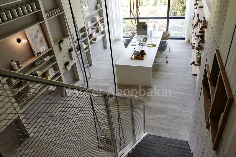 Office for Sale: Woods Square, 1 Woodlands Square - Image 1