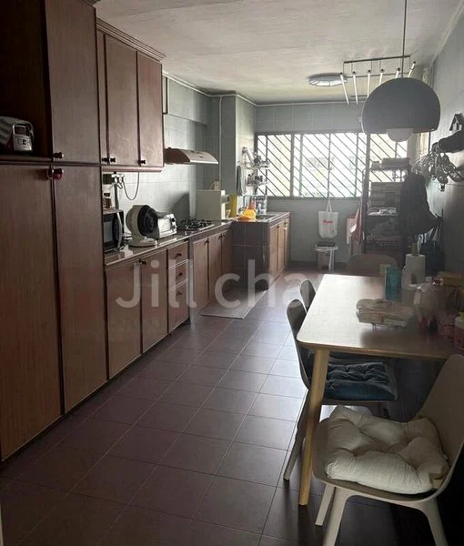 4 Room (4A) HDB for Sale in  347 Clementi Avenue 5 - Image 7