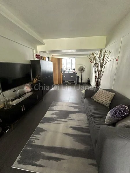 3 Room (3NG) HDB for Sale in 585 Ang Mo Kio Avenue 3 - Image 2