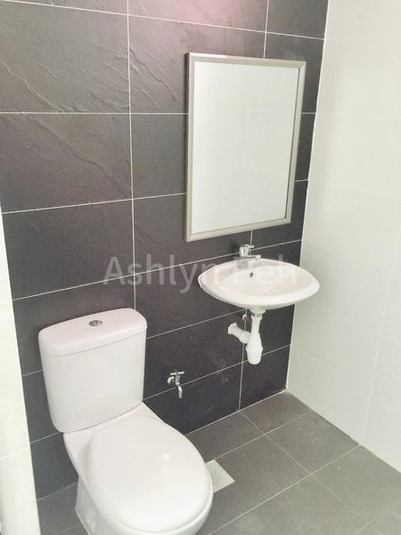 Factory / Workshop (B2) for Sale in Loyang Enterprise Building - Image 9