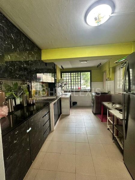 3 Room (3I) HDB for Sale in 133 Jalan Bukit Merah - Image 8