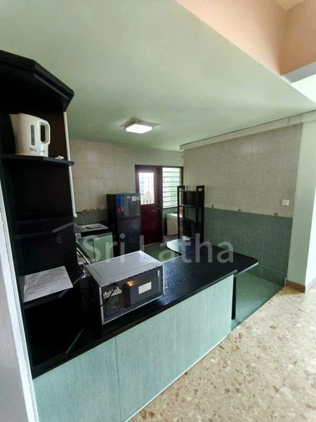 1 Bed Condo for Rent in  Estella Gardens - Image 4
