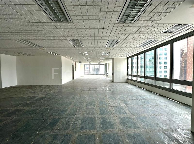 Office for Rent: Prudential Tower - Image 3