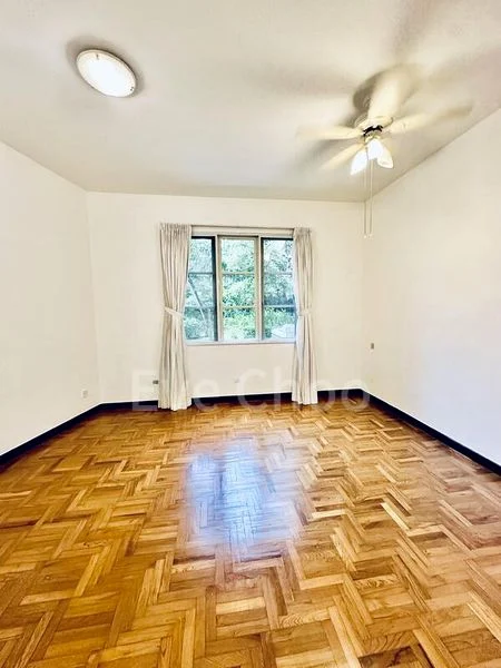 5 Bed Condo for Rent in  Gallop Gables - Image 6