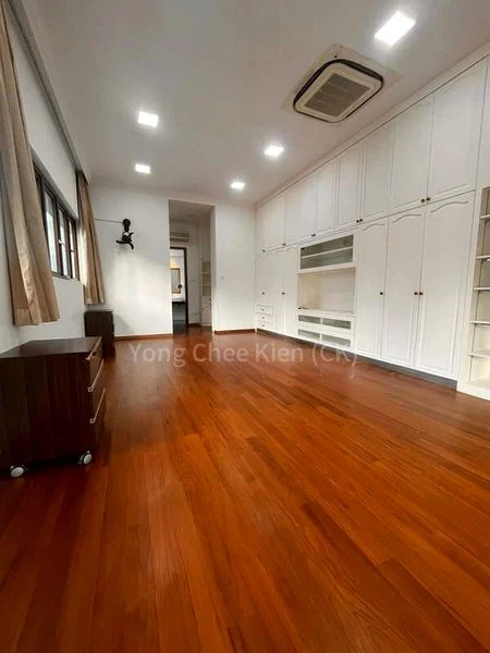 9 Bed Semi-Detached House (Landed) for Rent in  Casa Cambio - Image 8