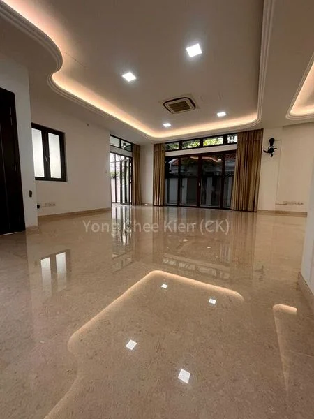 9 Bed Semi-Detached House (Landed) for Rent in  Casa Cambio - Image 2