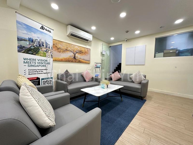 Office for Rent: Private Office Room on Amoy Street - Image 2