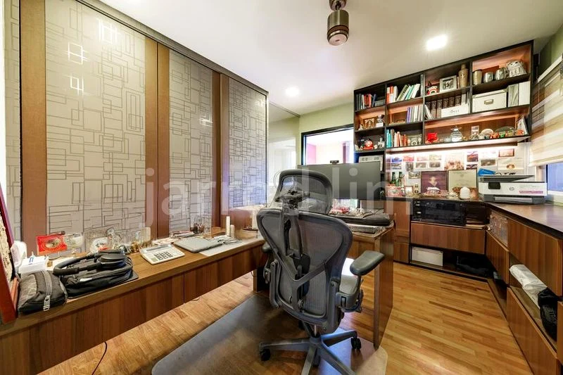 5 Bed Terraced House (Landed) for Sale in  The Springside - Image 7