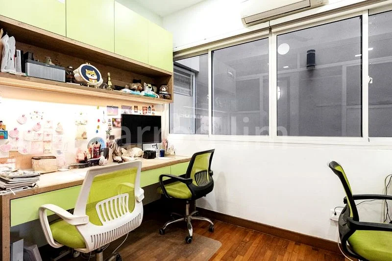 5 Bed Terraced House (Landed) for Sale in  The Springside - Image 4