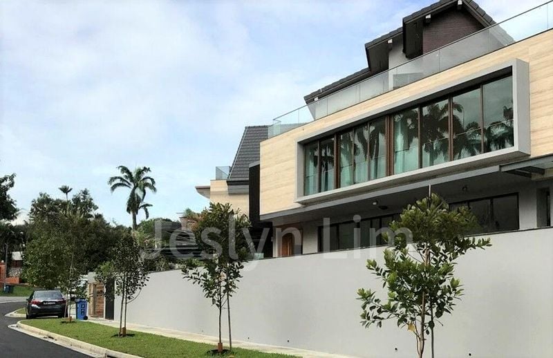 8 Bed Bungalow (Landed) for Rent in Lornie 18 - Image 16