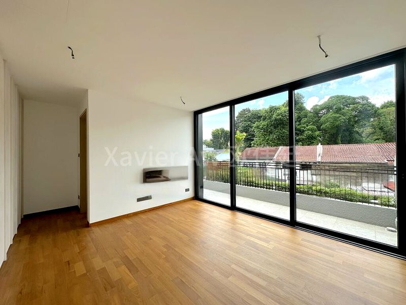 5 Bed Terraced House (Landed) for Sale in  Regent Villas - Image 2