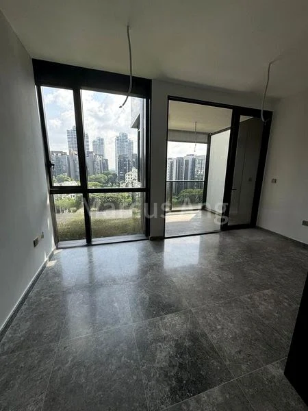 2 Bed Condo for Rent in  Hyll on Holland - Image 3