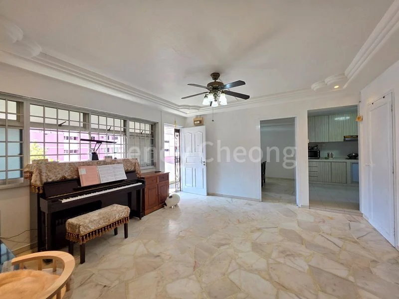 4 Room (4A) HDB for Sale in  749 Pasir Ris Street 71 - Image 7