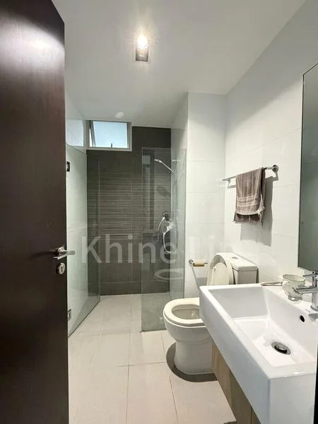 4 Bed Executive Condo for Rent in  Lake Life - Image 5