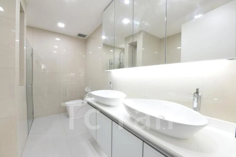 3 Bed Condo for Rent in  Nassim Jade - Image 4