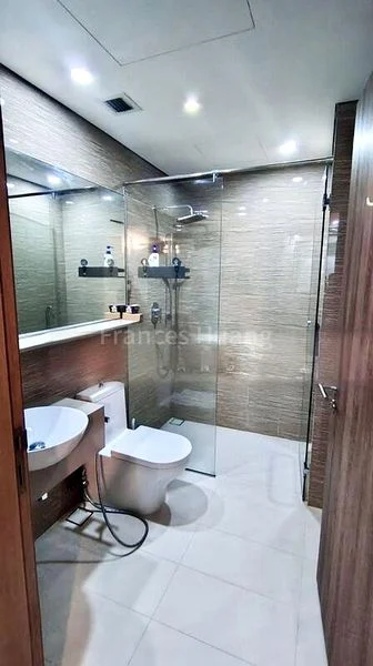 Master Room (Condo) for Rent in  Floraville - Image 4