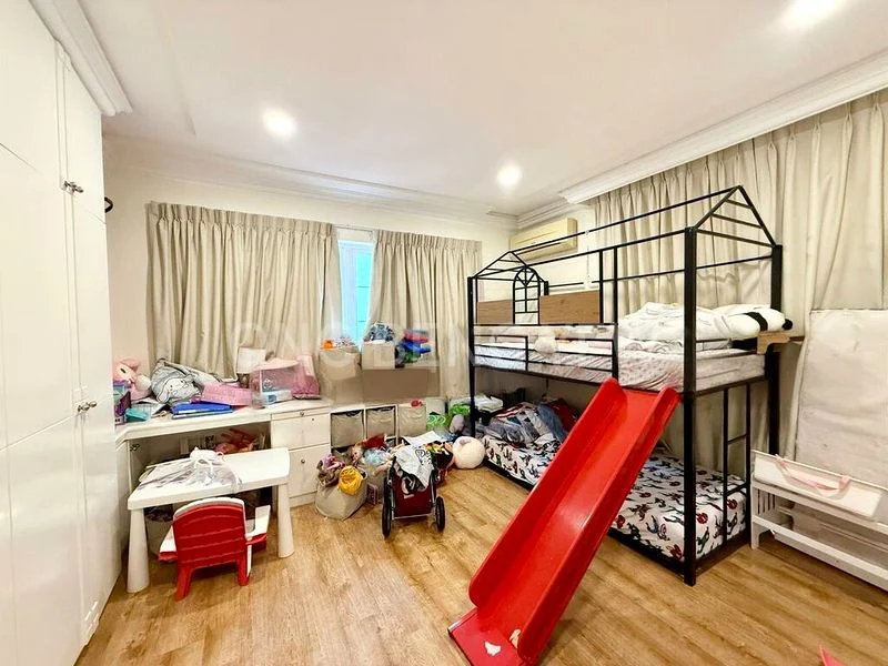 5 Bed Bungalow (Landed) for Rent in  Buckley Road - Image 5