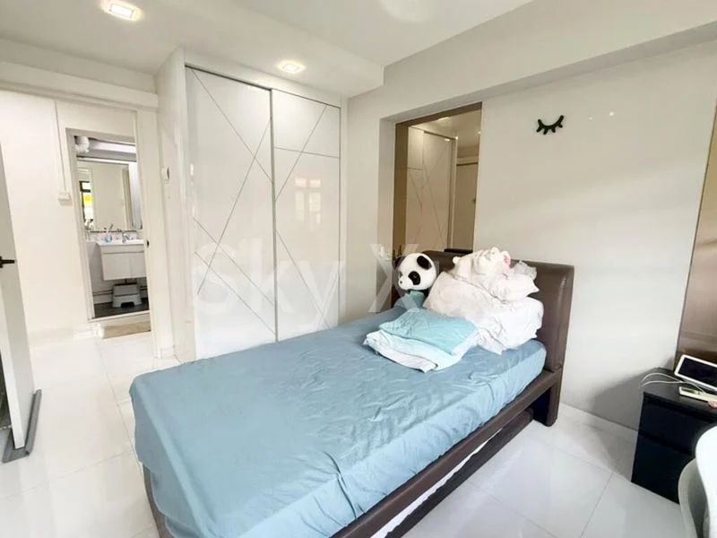 Executive HDB for Sale in  312A Anchorvale Lane - Image 7