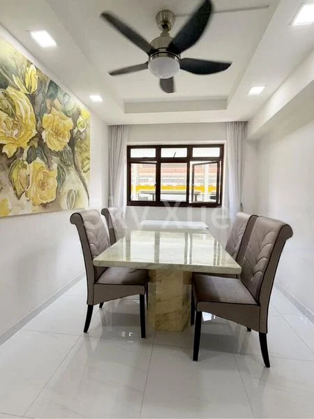 Executive HDB for Sale in  312A Anchorvale Lane - Image 9
