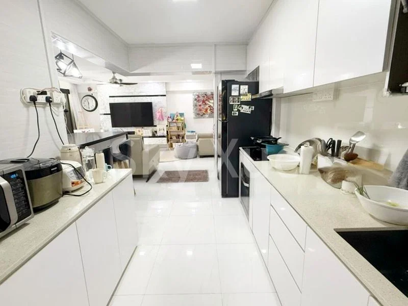 Executive HDB for Sale in  312A Anchorvale Lane - Image 12