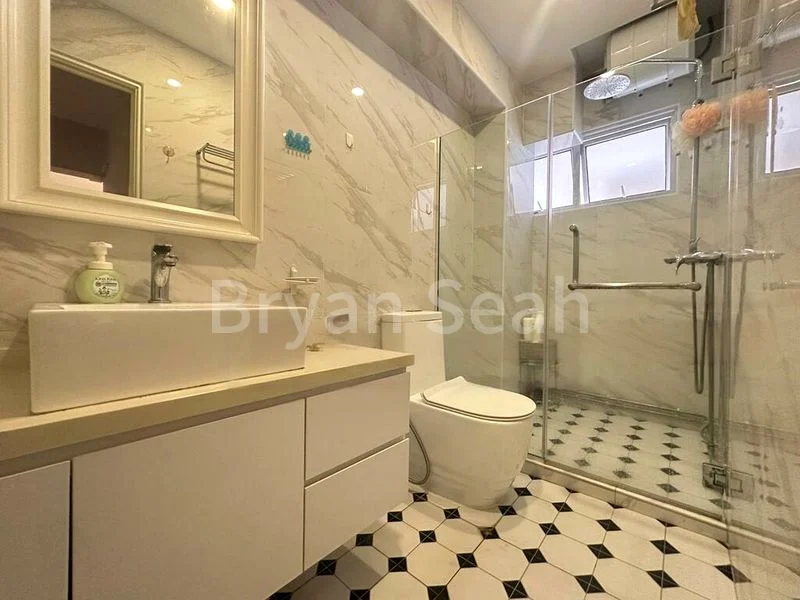 Maisonette HDB for Sale in  3 Toh Yi Drive - Image 5