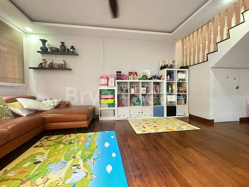 Maisonette HDB for Sale in  3 Toh Yi Drive - Image 1