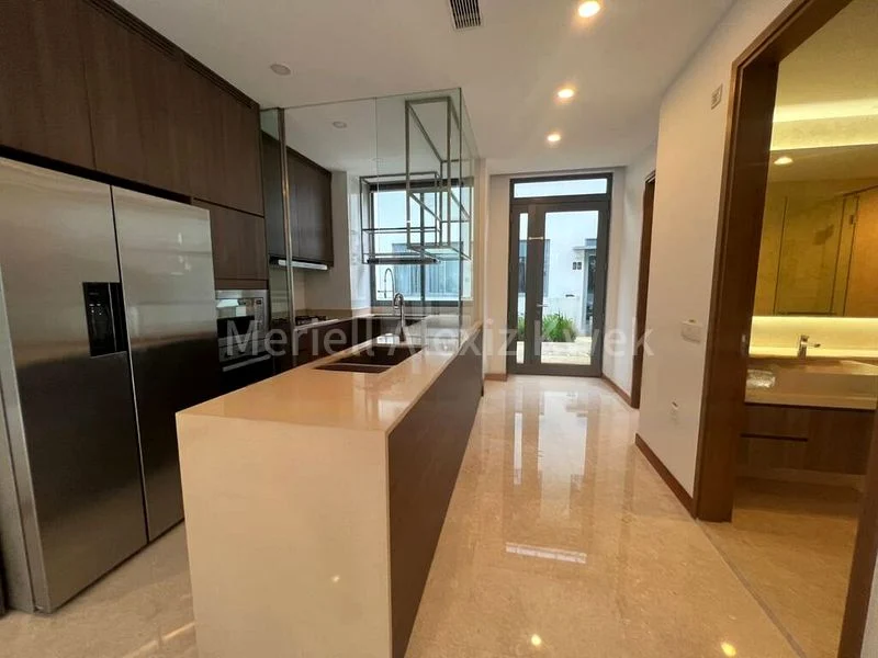 5 Bed Cluster House (Landed) for Rent in Greenwood Mews - Image 2