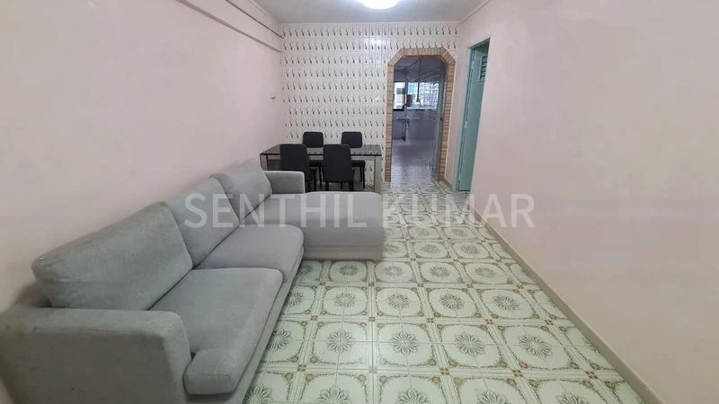 3 Room (3NG) HDB for Rent in  147 Yishun Street 11 - Image 1