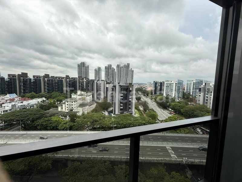 2 Bed Condo for Rent in  Hyll on Holland - Image 2