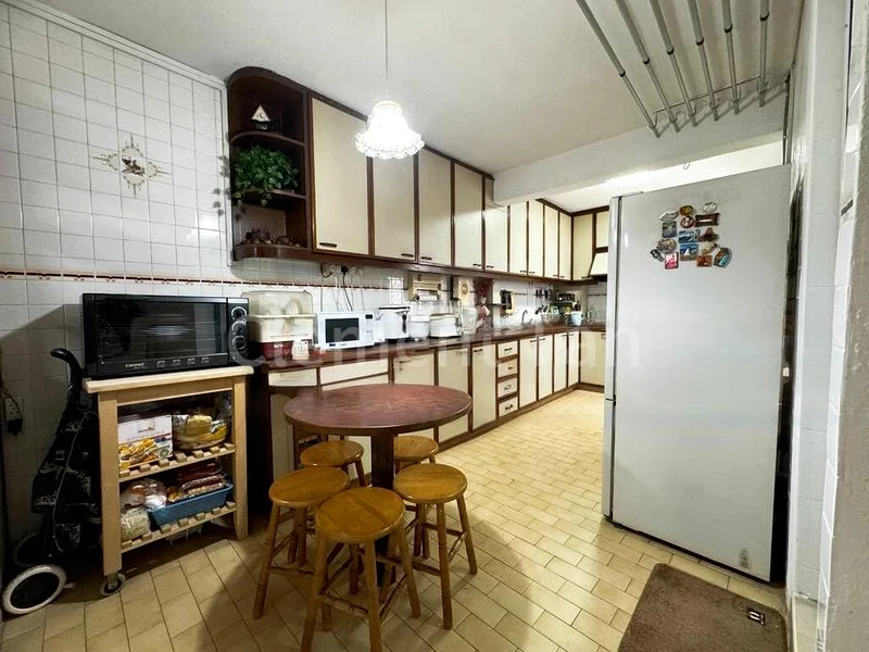 Room (HDB) for Rent in  2 Delta Avenue - Image 5