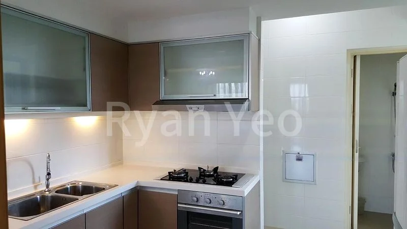 3 Bed Condo for Rent in The Infiniti - Image 6