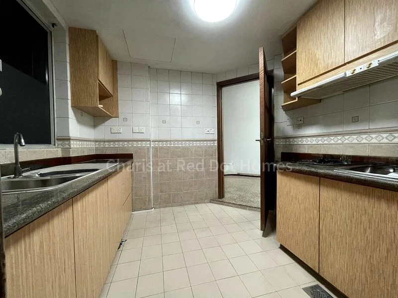 2 Bed Condo for Rent in  The Bayshore - Image 10