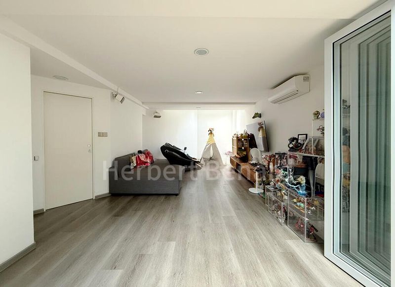 3 Bed Cluster House (Landed) for Sale in  The Teneriffe - Image 6