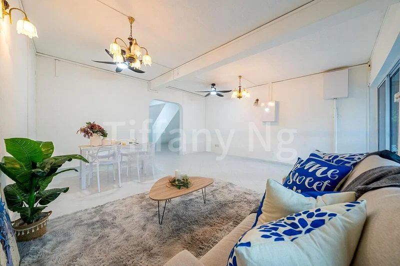 4 Bed Terraced House (Landed) for Rent in  Sennett Estate - Image 15