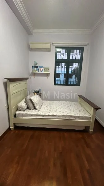 Room (Landed) for Rent in  Lakeside Grove - Image 1