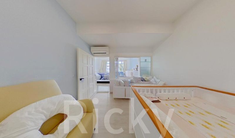 4 Bed Terraced House (Landed) for Sale in  Hougang Avenue 8 - Image 17