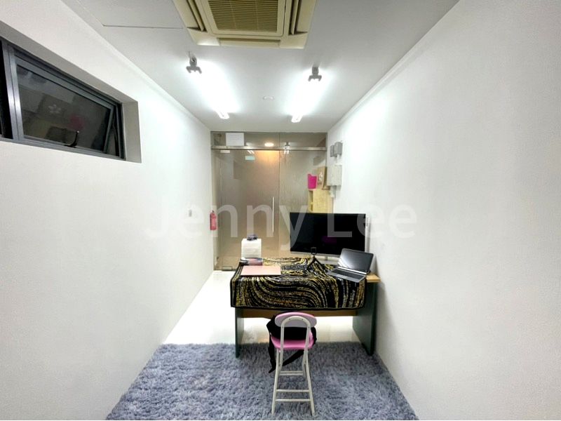 Shop / Shophouse for Sale in  Le Regal - Image 3