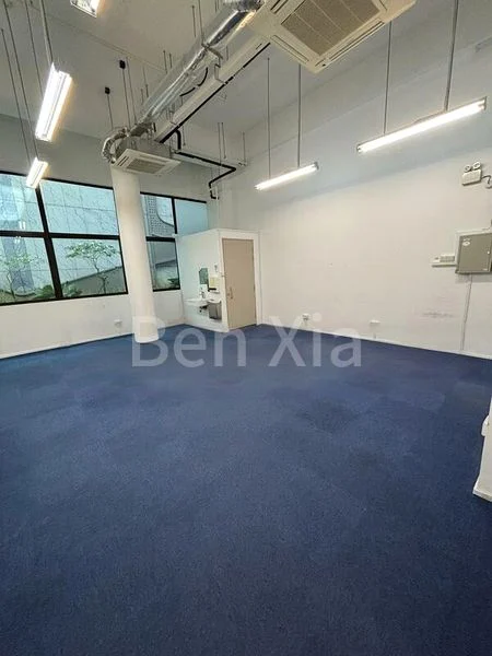 e-Business for Sale: Hexacube, 3D Printing Shop, 123 Innovation Road, Techville - Image 1