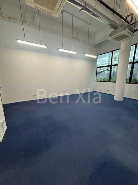 e-Business for Sale: Hexacube, 3D Printing Shop, 123 Innovation Road, Techville - Image 3