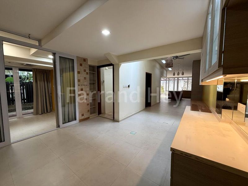 6 Bed Corner Terrace (Landed) for Sale in  Sembawang Hills Estate - Image 4