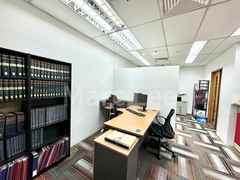 Office for Sale: Chinatown Point - Image 1