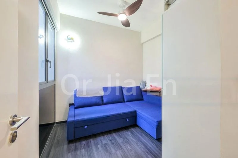 2 Bed Condo for Rent in  Hedges Park Condominium - Image 6